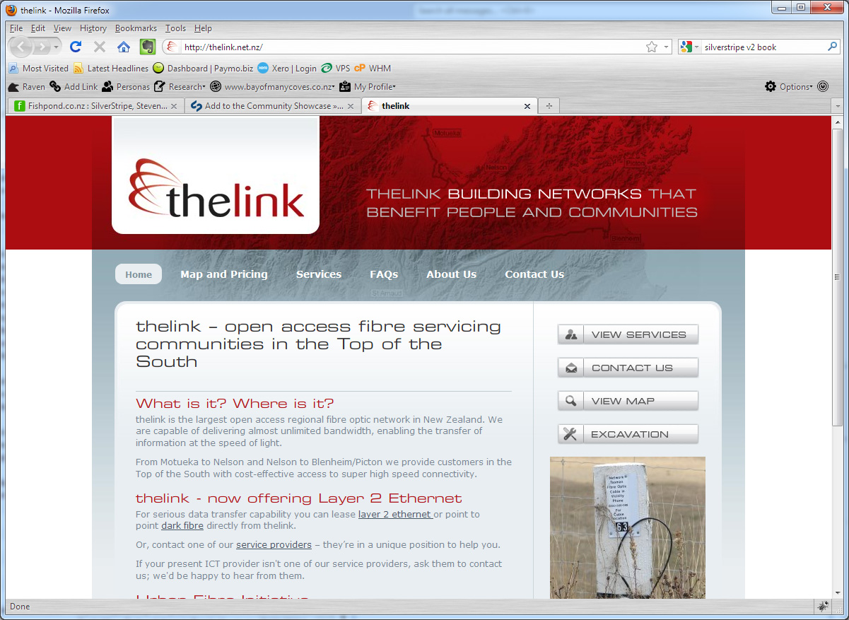 theLink (PlasticStudio)