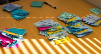Post it notes image