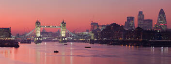 london skyline sunset image